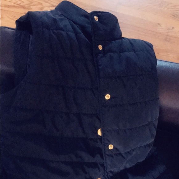 Vest - Picture 2 of 3